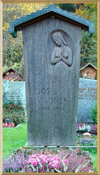 Tomb with Mary praying